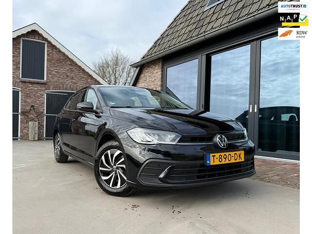 Occasion VW Polo Life 95 PK (69 kW) 2023 Zwart (metallic) Hatchback