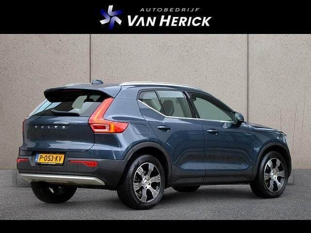 Occasion Volvo XC40 Inscription 163 PK (119 kW) 2022 Blauw SUV