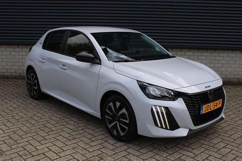 Nieuw Peugeot 208 Style 101 PK (74 kW) 2025 Wit Hatchback