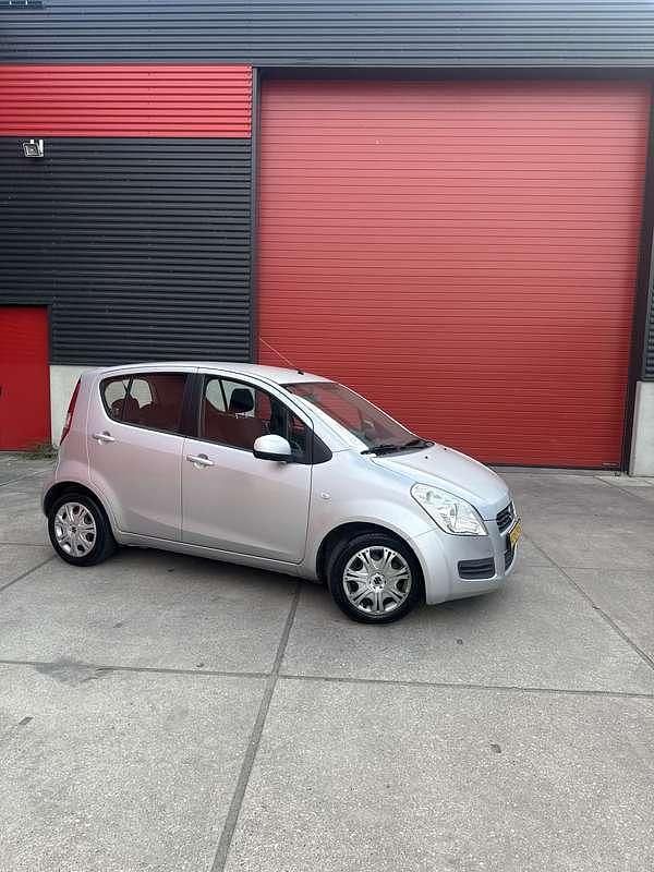 Grijs Gebruikt 2008 Suzuki Splash Hatchback | € 2.700 (Eerlijke prijs) - Afbeelding 1/4