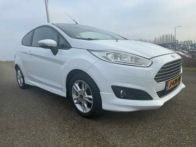 Occasion Ford Fiesta Titanium X 101 PK (74 kW) 2015 Wit Hatchback