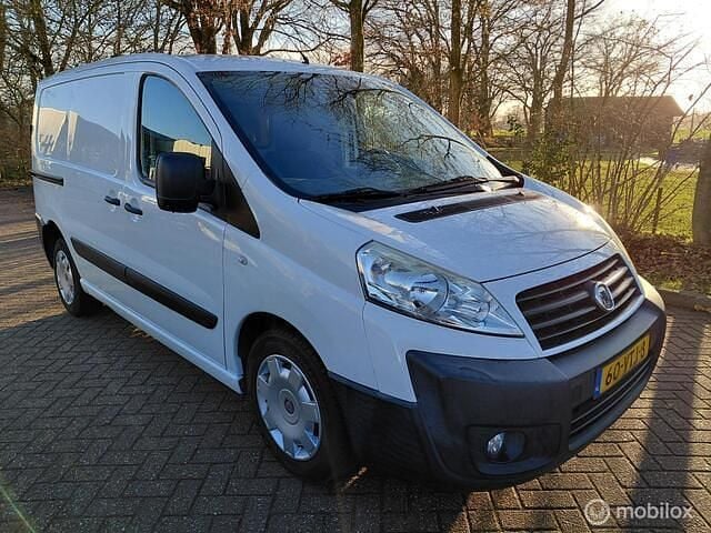 Wit Gebruikt 2008 Fiat Scudo Van | € 2.350 (Duur) - Afbeelding 1/4