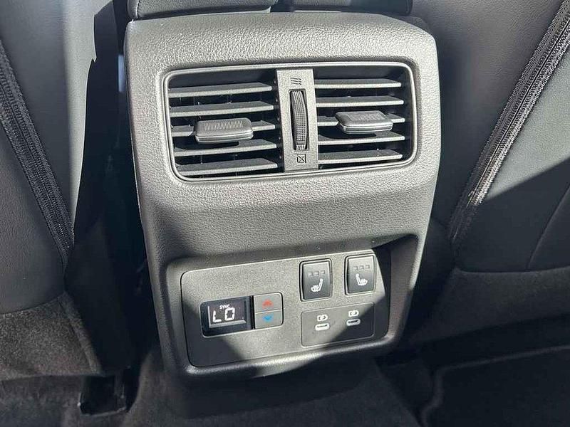 Occasion Nissan X-Trail Tekna 214 PK (157 kW) 2025 Black metallic (donker zwart) SUV