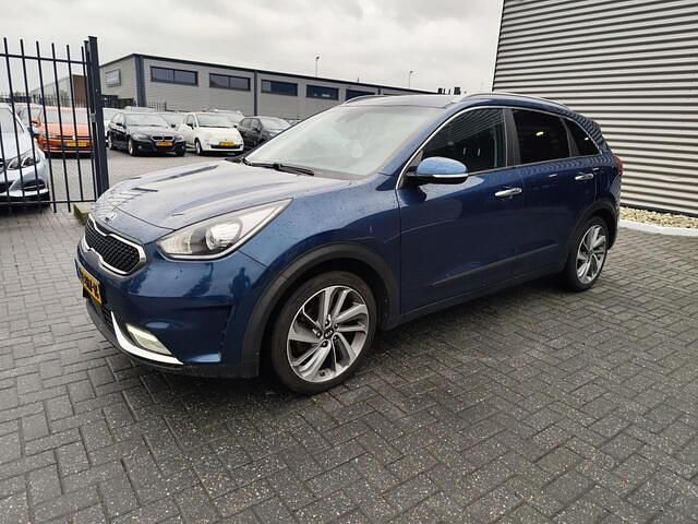 Blauw Gebruikt 2016 Kia Niro SUV | € 8.500 (Iets duurder) - Afbeelding 1/4