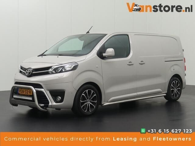 Grijs Gebruikt 2018 Toyota Proace Van | € 8.800 - Afbeelding 1/4