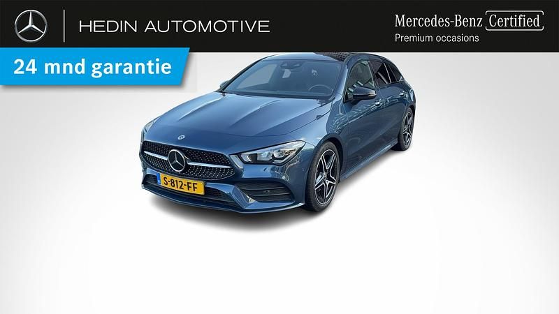 Blauw Occasion 2023 Mercedes CLA180 Shooting Brake AMG line Stationwagen | € 34.900 (Iets duurder) - Afbeelding 1/2