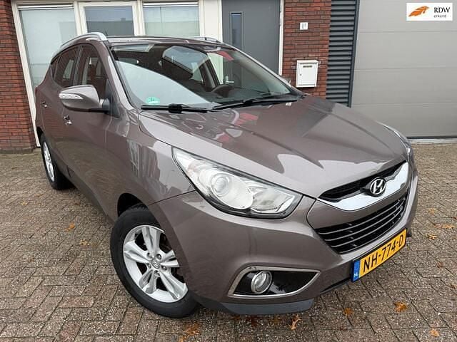 Bruin Gebruikt 2012 Hyundai ix35 Edition SUV | € 6.999 (Goede deal) - Afbeelding 1/4