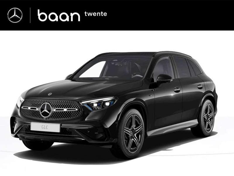 Zwart Nieuw 2025 Mercedes GLC300e Sport Edition SUV | € 77.564 (Super prijs) - Afbeelding 1/4