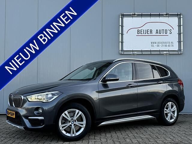 Grijs Occasion 2017 BMW X1 Executive SUV | € 20.895 (Goede deal) - Afbeelding 1/4