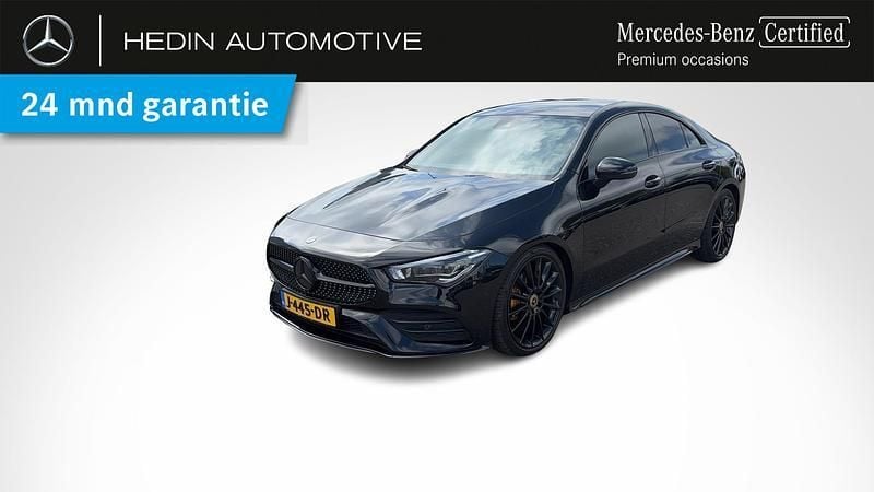 Zwart, metallic lak Gebruikt 2020 Mercedes CLA180 Business Sedan | € 31.900 (Duur) - Afbeelding 1/3