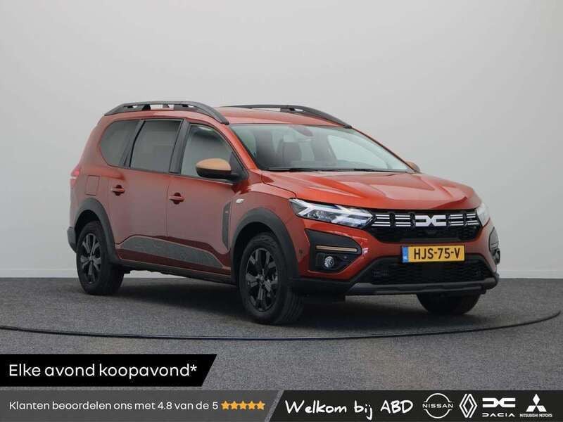 Rood Gebruikt 2024 Dacia Jogger Extreme MPV | € 22.445 (Goede deal) - Afbeelding 1/3
