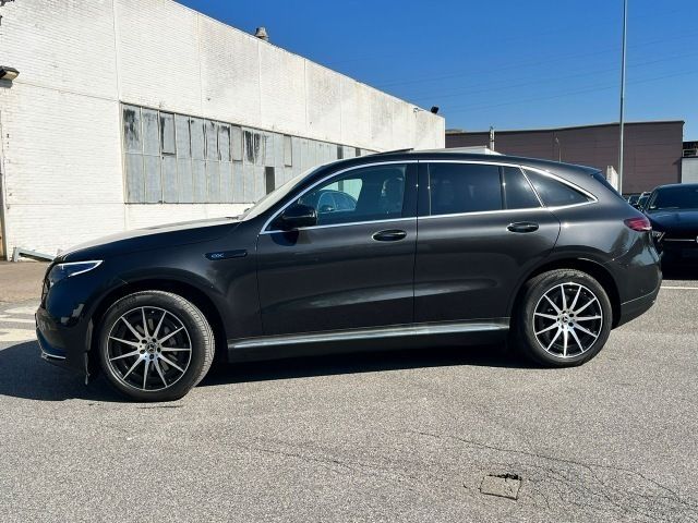 Occasion Mercedes EQC400 AMG line 300 kW (408 PK) 2022 Grijs, metallic lak SUV