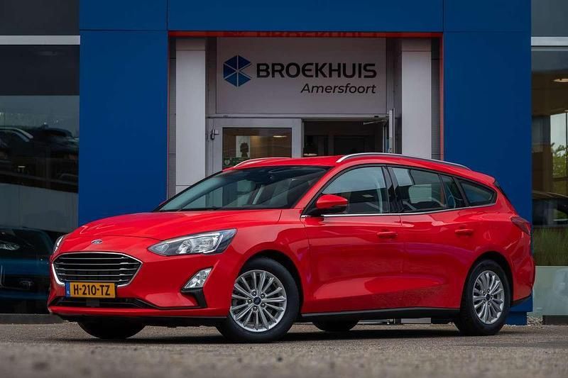 Rood Gebruikt 2020 Ford Focus Business Edition Stationwagen | € 16.400 (Goede deal) - Afbeelding 1/2