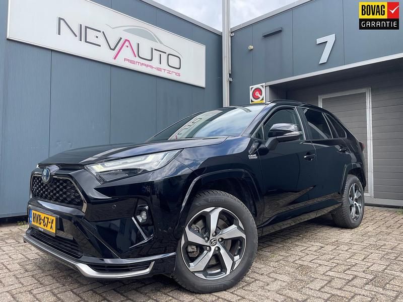 Zwart Gebruikt 2023 Toyota RAV4 Hybrid Style SUV | € 44.400 (Goede deal) - Afbeelding 1/4