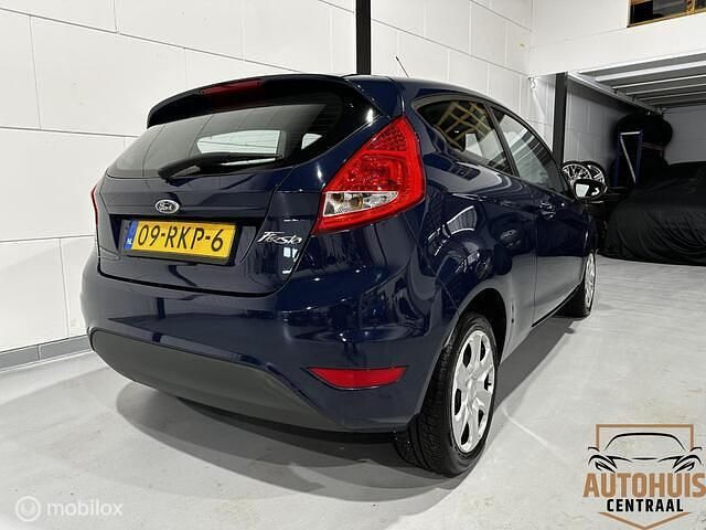 Occasion Ford Fiesta Trend 82 PK (60 kW) 2011 Blauw Hatchback