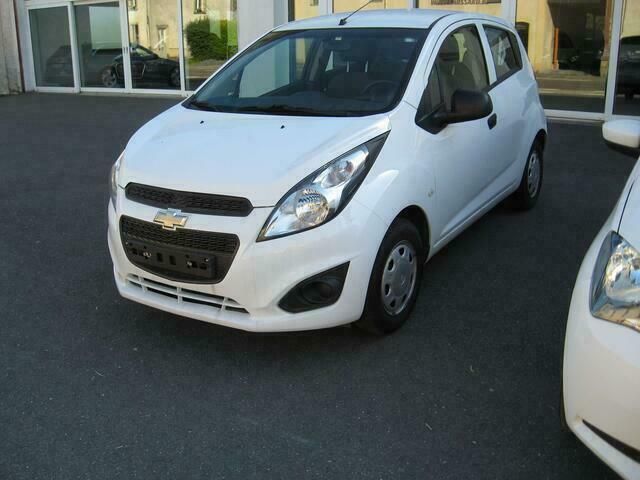 Wit Gebruikt 2013 Chevrolet Spark Hatchback | € 4.890 (Iets duurder) - Afbeelding 1/1