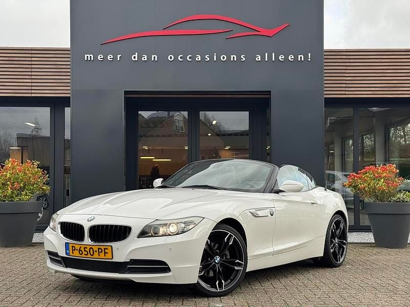 Wit Occasion 2012 BMW Z4 Executive Cabriolet | € 21.950 (Iets duurder) - Afbeelding 1/4