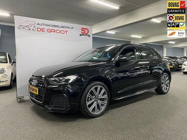 Zwart Occasion 2022 Audi A1 Sportback Advanced Hatchback | € 22.950 (Eerlijke prijs) - Afbeelding 1/4