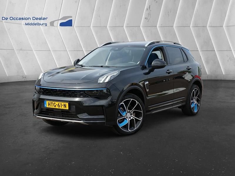 Zwart Gebruikt 2023 Lynk & Co 01 SUV | € 24.950 (Eerlijke prijs) - Afbeelding 1/4