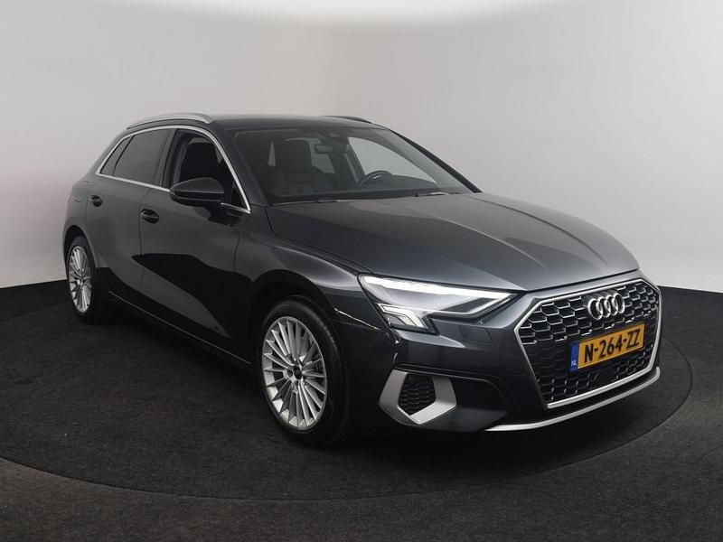 Occasion Audi A3 Sportback Advanced 110 PK (80 kW) 2022 Grijs Hatchback