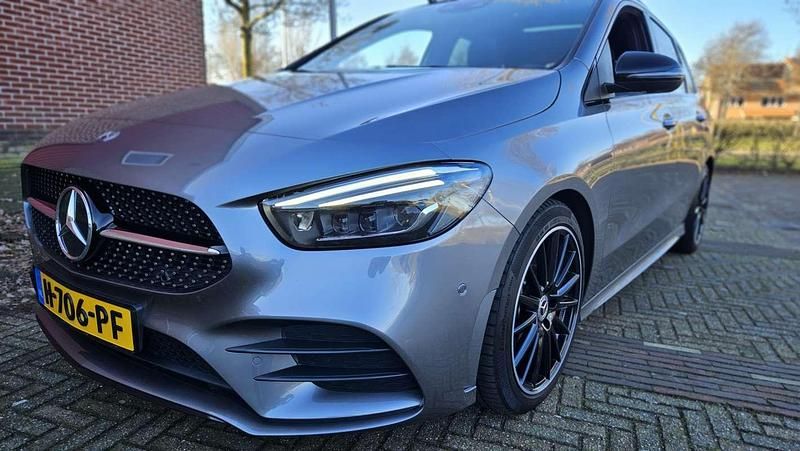 Occasion Mercedes B220 Premium Plus 190 PK (139 kW) 2020 Grijs MPV