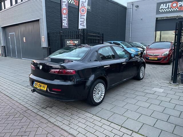 Occasion Alfa Romeo 159 Business 140 PK (102 kW) 2007 Zwart Sedan