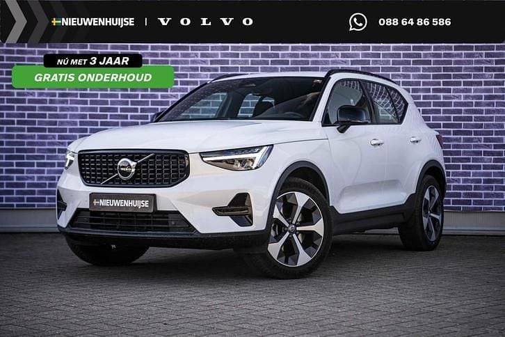 Wit Gebruikt 2025 Volvo XC40 Plus SUV | € 42.399 (Goede deal) - Afbeelding 1/3