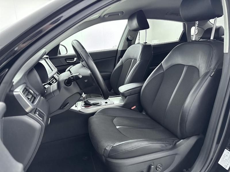 Occasion Kia Optima Hybrid 205 PK (150 kW) 2016 Zwart Sedan