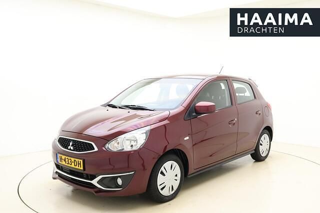Rood Gebruikt 2020 Mitsubishi Space Star Hatchback | € 8.950 (Eerlijke prijs) - Afbeelding 1/4