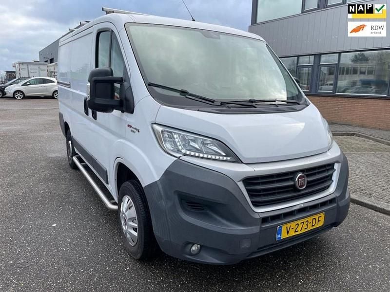 Gebruikt 2017 Fiat Ducato Van | € 12.450 - Afbeelding 1/4