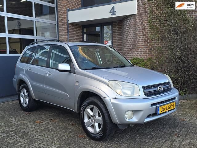 Grijs Gebruikt 2004 Toyota RAV4 Sol SUV | € 6.495 (Iets duurder) - Afbeelding 1/4