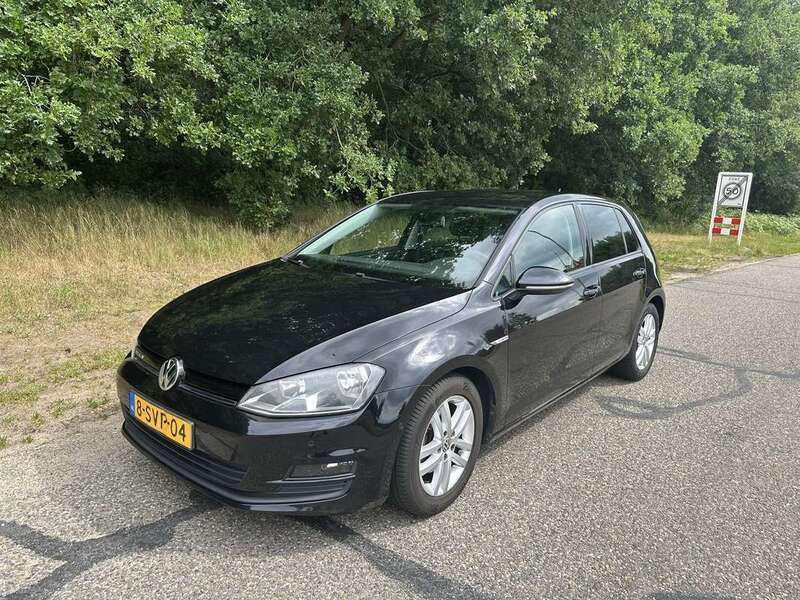 Zwart Gebruikt 2013 VW Golf VII Highline Stationwagen | € 7.000 (Duur) - Afbeelding 1/4