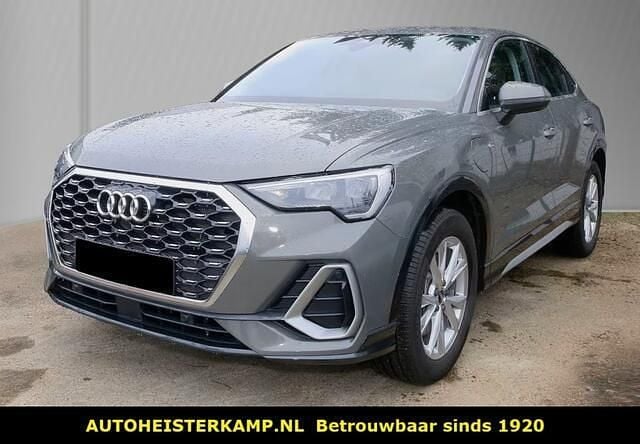 Grijs Gebruikt 2024 Audi Q3 Sportback S-Line SUV | € 46.950 (Goede deal) - Afbeelding 1/4