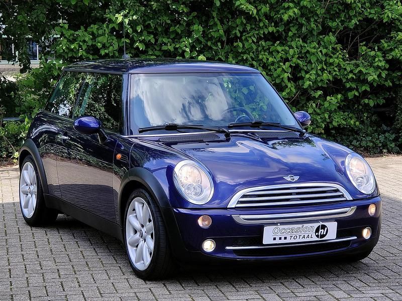 Occasion Mini Cooper Pepper 116 PK (85 kW) 2005 Paars Hatchback