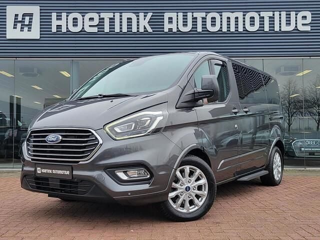 Grijs Gebruikt 2019 Ford Transit Custom Titanium Van | € 42.940 - Afbeelding 1/3
