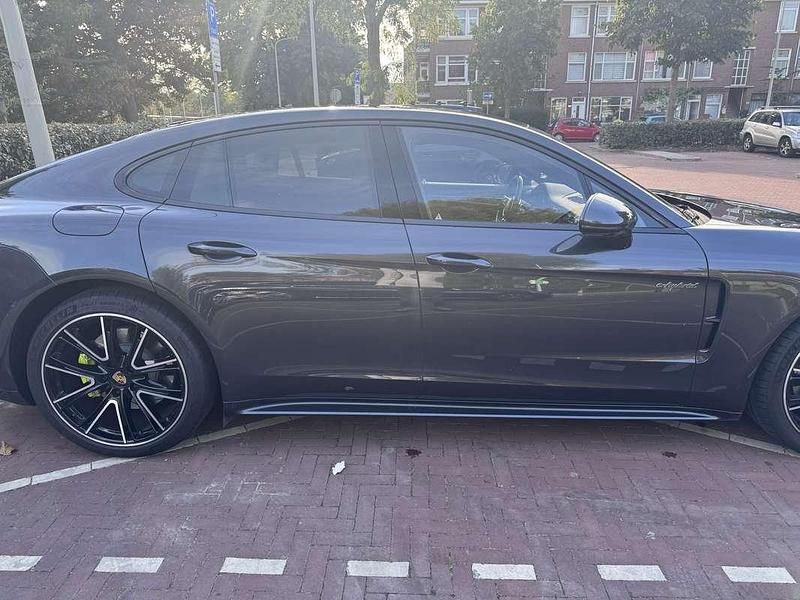 Occasion Porsche Panamera 330 PK (242 kW) 2017 Grijs Hatchback