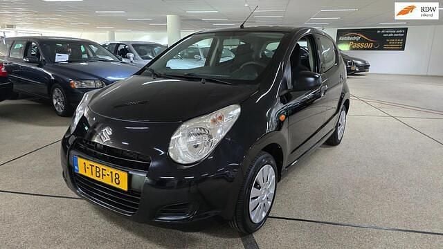 Zwart Gebruikt 2014 Suzuki Alto Comfort Hatchback | € 4.899 (Goede deal) - Afbeelding 1/4