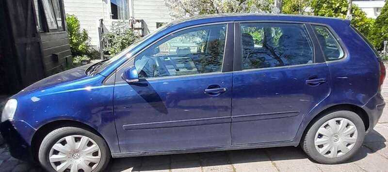 Blauw Gebruikt 2009 VW Polo Comfortline Hatchback | € 2.100 (Goede deal) - Afbeelding 1/4