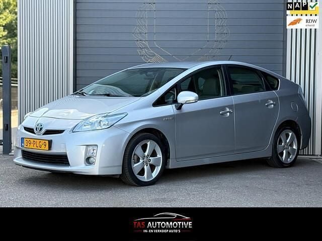 Grijs Gebruikt 2011 Toyota Prius Hatchback | € 5.950 (Eerlijke prijs) - Afbeelding 1/4