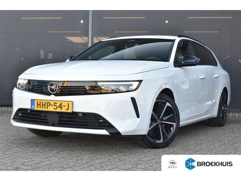 Wit Gebruikt 2025 Opel Astra Business Edition Stationwagen | € 32.900 (Eerlijke prijs) - Afbeelding 1/4