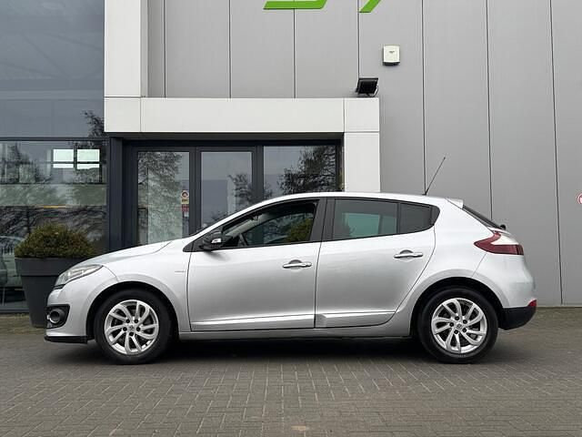 Occasion Renault Mégane III LIMITED 116 PK (85 kW) 2015 Hatchback Hatchback