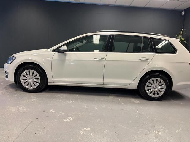 Occasion VW Golf VII 110 PK (80 kW) 2016 Wit Stationwagen