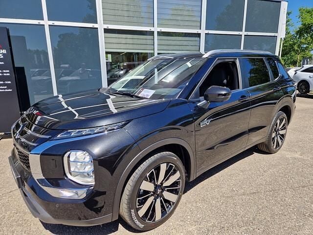 Nieuw Mitsubishi Outlander Edition 306 PK (225 kW) 2025 Zwart SUV