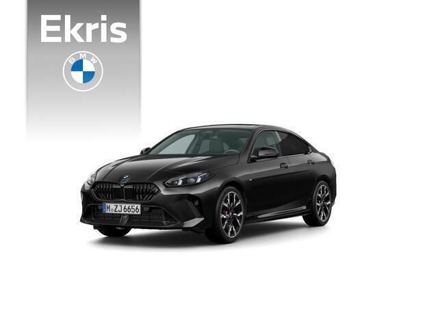 Zwart, metallic lak Nieuw 2025 BMW 220 M Sport Coupé | € 58.327 (Eerlijke prijs) - Afbeelding 1/4