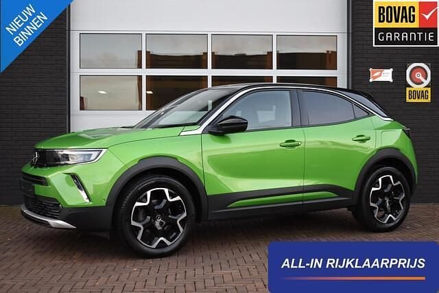Groen Gebruikt 2023 Opel Mokka Ultimate SUV | € 23.250 (Goede deal) - Afbeelding 1/4