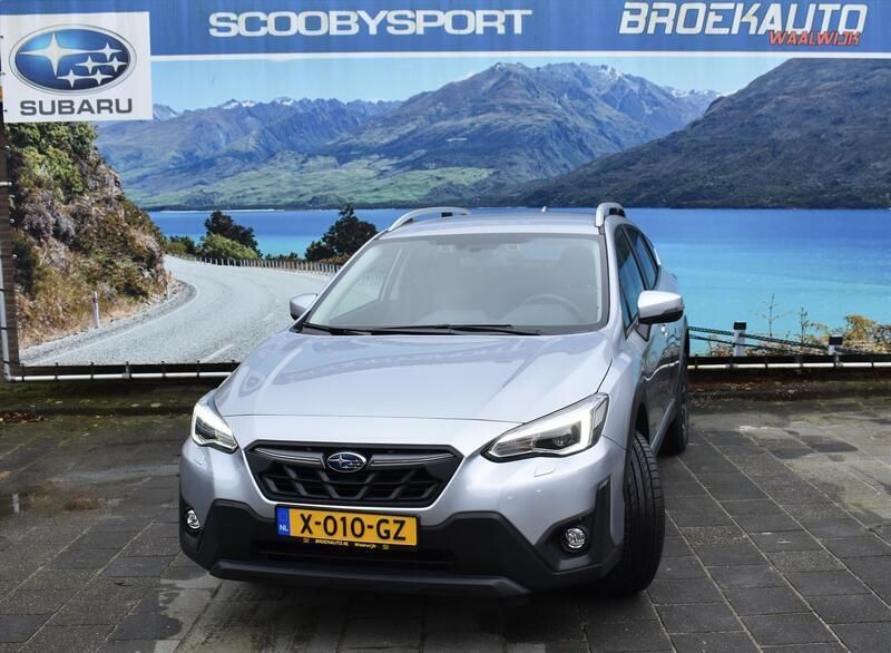 Grijs Gebruikt 2023 Subaru XV SUV | € 35.950 (Iets duurder) - Afbeelding 1/4