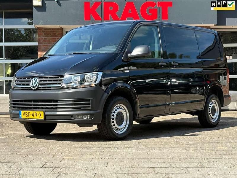 Zwart Gebruikt 2019 VW T6.1 Highline Van | € 17.950 (Super prijs) - Afbeelding 1/4