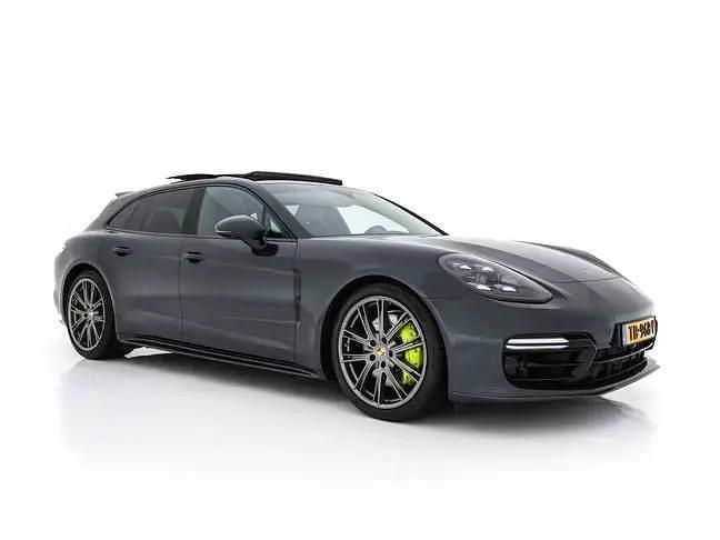 Grijs (metallic) Occasion 2018 Porsche Panamera Sport Turismo Stationwagen | € 64.945 (Duur) - Afbeelding 1/3