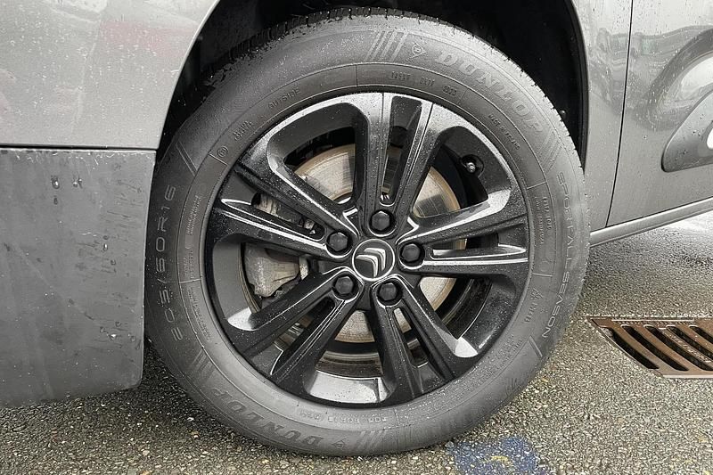 Occasion Citroën Berlingo Shine 2026 Grijs MPV