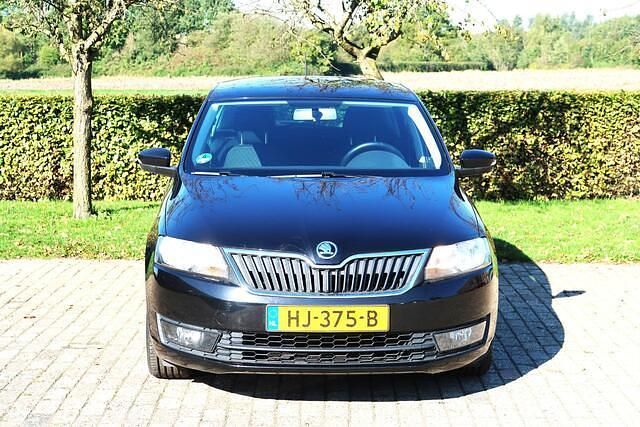 Occasion Skoda Rapid 90 PK (66 kW) 2015 Zwart Hatchback